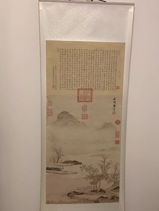 如果你家里有书房,一定要挂上这幅琵琶行,因为它寓意着家庭和睦,夫妻恩爱。这幅画的题材来自唐代诗人白居易的著名长篇叙事诗琵琶行,画面中的人物神态各异,惟妙惟肖。#原创视频 #古籍古书 #名家书画 #书画艺术