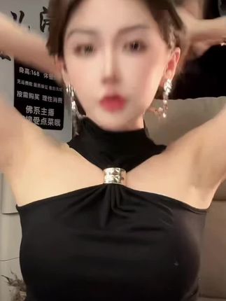 #早秋穿搭 #出游穿搭 #美出高级感 #谁穿谁好看 #今天穿什么 @上热门🔥🔥🔥 @抖音Dou+上热门