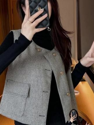 小香风西装马甲外套女春秋外穿短款法式名媛高级无袖马夹坎肩背心#爆款热卖中 #好物推荐🔥 #抖音小助手#百搭西装马甲#大数据推荐给有需要的人