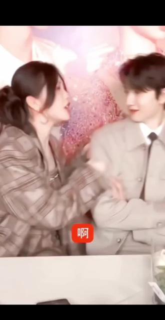 受人欺负的时候说#虞书欣云初令