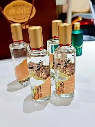 金六福金藏小酒,纯粮酿造,口粮酒。#金六福#纯粮酒#口粮酒