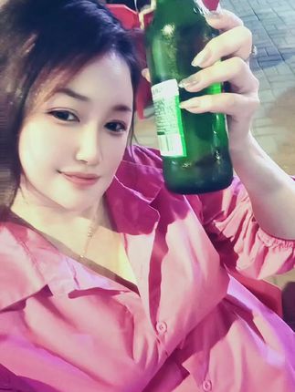 一杯酒杯杯酒,姐妹感情到永远