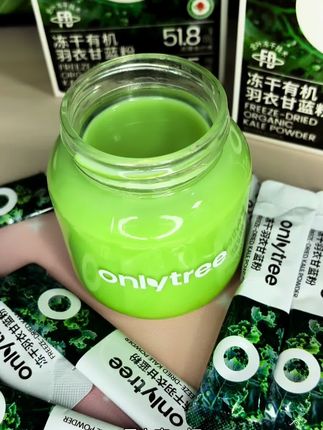 你蔬菜吃半价我只喝它一小袋,谁懂!早上一杯羽衣甘蓝奶的快乐#仙女都在喝什么 #羽衣甘蓝奶昔#仙女必备 #羽衣甘蓝