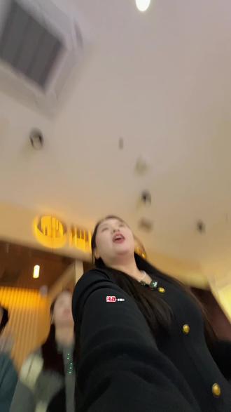 挑战一家4口吃海底捞22件套 吃海底捞竟然可以获得小马宝莉一整套盲盒,而且人均只需要两位数 #海底捞#捞派新年快乐连连#小马宝莉#海底捞联名小马宝莉#马年来海底捞拆盲盒