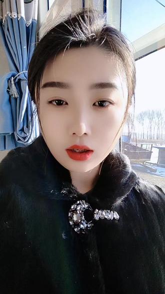 #对口型 突然大家一下子都不穿貂了