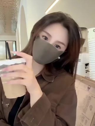 美拉德色系的秋冬护眼角口罩 实用又好看 @DOU+上热门 @巨量千川