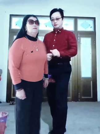 亲爱的好友 中午好