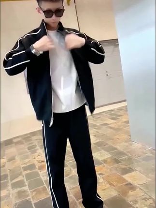 #美出高级感 男士高级感显瘦拼接立领外套直筒休闲长裤两件套秋季新款休闲套装#每日穿搭