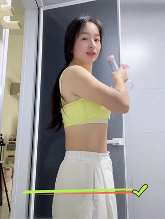 最近很火的腹部呼吸哑铃终于入手了,用着真的不错,平时没有时间运动的姐妹可以试一试#居家锻炼 #好身材练起来 #自用好物推荐 #腹式呼吸的好处