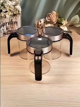 这个调料瓶太好用了,不仅密封性好,还防潮防虫,拿取也方便。#调料瓶 #调料盒 #厨房好物 #厨房用品 #好物推荐 : @抖音小助手@抖音创作小助手 @上热门 @DOU+上热门
