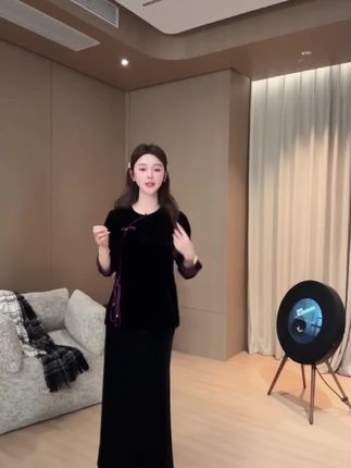 早秋时尚穿搭#高级感上衣#国泰民安#新中式穿搭#洋气上档次 #百搭上衣服