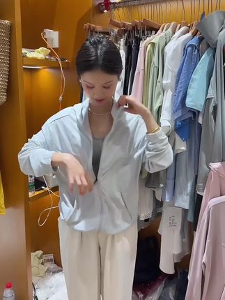 下摆可抽绳防晒衫,宽松版,#女装 #夏季穿搭 #夏季新款 #防晒 #显瘦穿搭