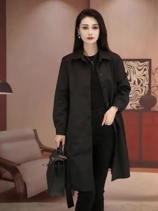 #优雅气质 #春秋新款 #高级感穿搭 #中老款风衣#高端大气 p
