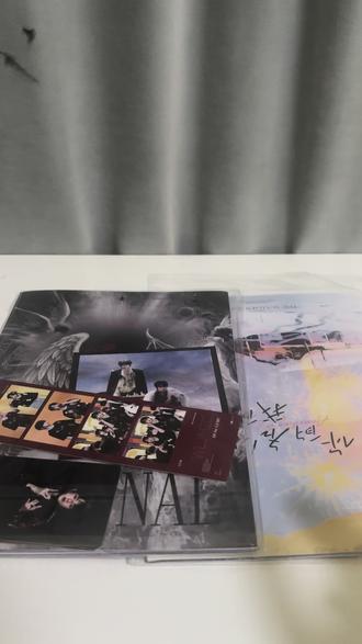 sdfj给不了的我们橹穆站姐给了
追星女孩最开心的事就是过年收到艺人的周边了 盛夏的雪爱死你了 做的太精致了#lm #王橹杰 #穆祉丞