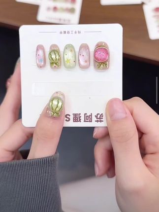 #超好看的美甲 #显白美甲 #纯手工穿戴甲 #穿戴甲#美甲