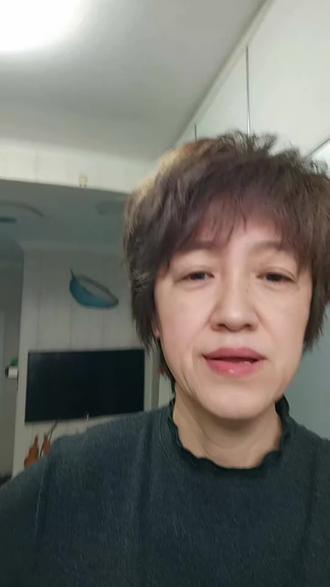 这一大早一看真实生活分享官说什么不符合参加条件,不让我参加了,这以前发的作品也没提示违规什么的,怎么就不行了呢?大家那个还能发吗#真实生活分享#真实生活分享为什么给停了#真实生活分享怎么了