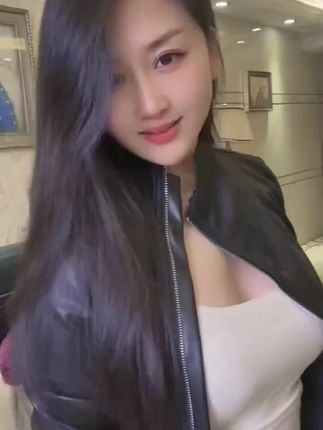 #时尚精致穿搭 #精致穿搭 #皮衣#御姐范儿