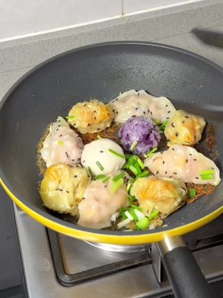 快手早餐 #快手早餐#袁记云吞 #懒人美食 #煎饺