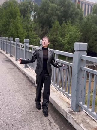 感冒了,吧吧浑发都,#我要上热们 #陕北民歌