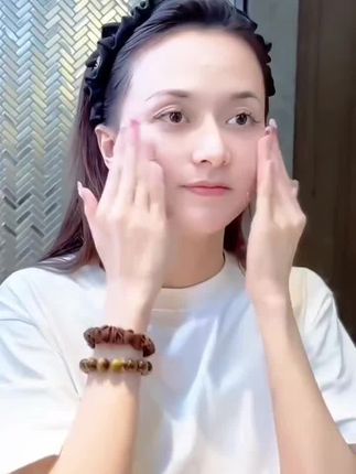 祛斑霜##燕子520本人的照片 #520快乐 #小燕 #燕子鳐