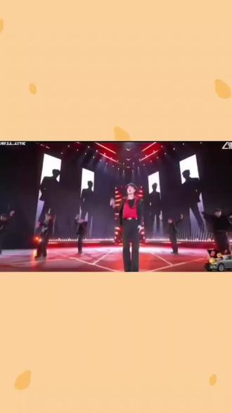 柯淳午夜恰恰时的红底鞋是自己手搓出来的#柯淳#午夜恰恰#自制红底高跟鞋