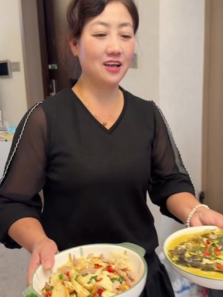 做饭一定要养成戴口罩的习惯,这款防油烟口罩是新国标的,质量有保证#防油烟口罩#防二手烟口罩