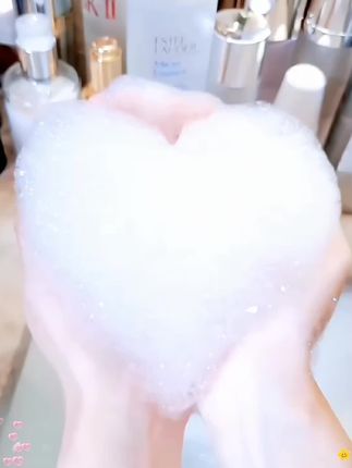 精选罗杰夫香水沐浴露!古龙香氛持久留香泡沫多好冲洗#罗杰夫香水沐浴露#持久留香#好冲洗#古龙香沐浴露#持久留香@DOU+小助手 @DOU+好生意