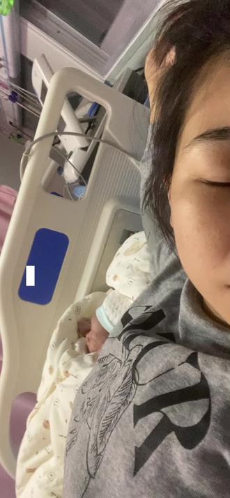 产后半个月,当思绪回到生娃的那一天~
不想制造jiaolv只是记录自己的经历,希望所有的孕妈生产顺利#vlog日常 #坐月子 #怀孕日记 #生产日记