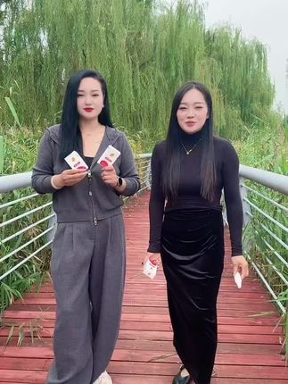 喷脚王,好用很,拍一单体验一下,好用留下,不满意直接退,七天无理由,有运费险,放心拍