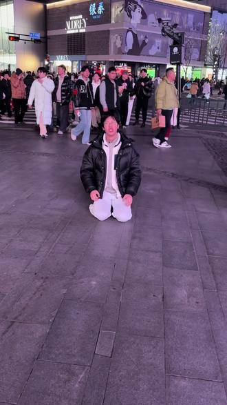 #陶铸 #五禁玄光气 #大爱仙尊
奖励自己拍的最后一期😋