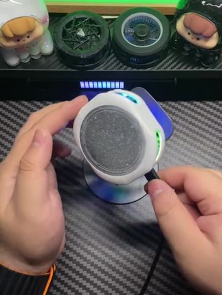 #创作灵感 麒麟二代手机散热器磁吸背夹半导体通用适用苹果直播专用降温神器#强烈推荐 #手机散热器 #散热器 #种草好物 @DOU+小助手 @巨量千川