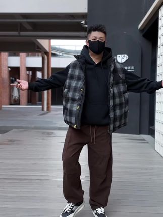 一个四十多岁的老男孩,也可以很时尚奥,就是显年轻 #穿搭 #男生穿搭 #每日穿搭 #今天穿什么 #秋冬穿搭