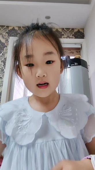 小面包学化妆