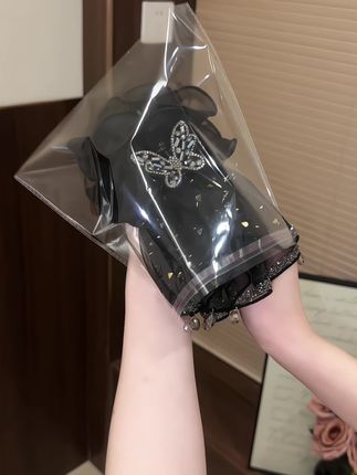 #时尚饰品 #爱了爱了 #高级感 #头饰搭配 #我又心动了