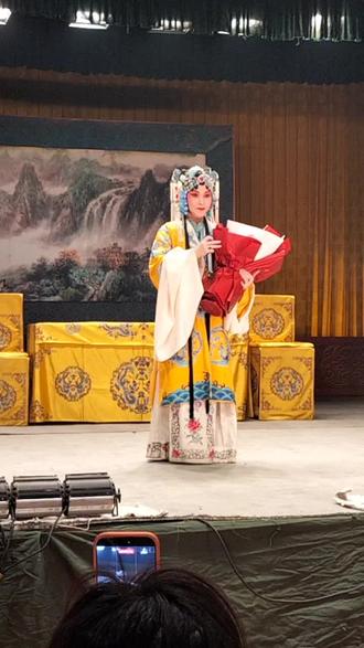 天津河北梆子剧院小百花剧团来我们大城王纪庄演出#演出现场拍摄