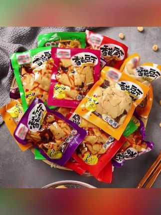 别一味麻辣香菇豆干小包装五香辣味豆腐干充饥网红解馋小零食#香菇豆干#解馋小零食#小包豆干#麻辣豆干