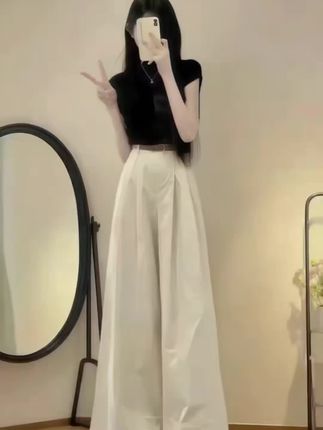 #张予曦毕雯珺真拍了红裙抱 #深情眼 #张予曦 #毕雯珺