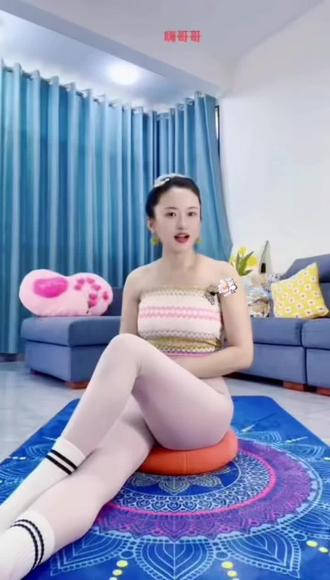 Destined to love you#瑜伽女孩