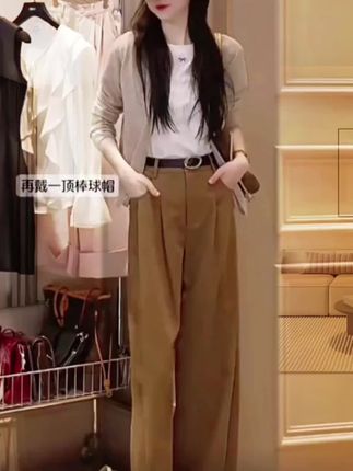 #高级感穿搭 #气质女神 #休闲减龄穿搭 #秋季搭配 #显高显瘦显腿长 @抖加🔥上热门🔥dou+🔥热点宝