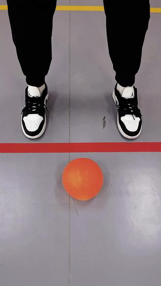 实心球投掷细节教学#中考体育 #实心球