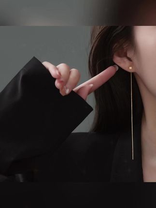 金美澳 铜合金耳饰 耳线耳坠2025年火爆款网红款高级感流苏长耳环#小众设计个性耳环 #时尚饰品 #耳饰搭配 #精美耳饰 #耳饰耳钉气质百搭