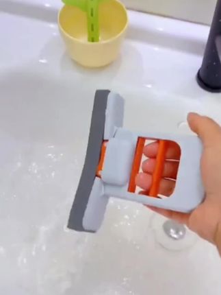 自从有了这个 #迷你小拖把 用它打扫卫生手都不用沾水了还不脏,小巧灵活起来很方便 #免手洗小拖把 #清洁神器 #家务好帮手