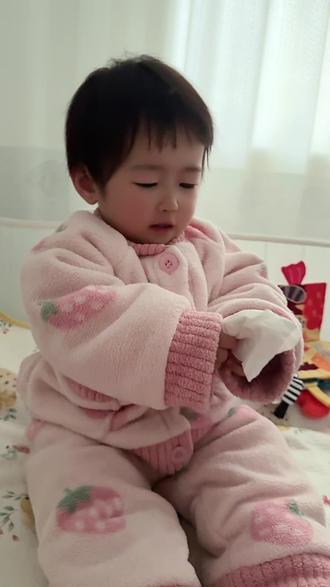 一岁三个月宝宝学说话#宝宝学说话 #可爱到爆炸💥 #萌宝学说话 #女鹅