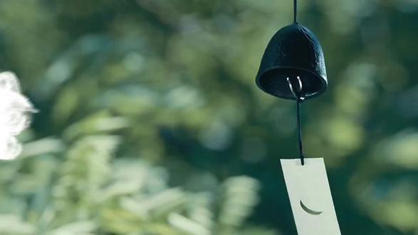 宝贝,两周岁生日快乐?
喜欢一岁的你 更爱两岁的你
终有一天你会长大
不必成为出色的大人
但一定要活着自己的热爱里
勇敢且自由😘😘