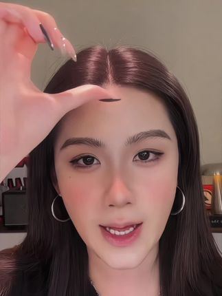 细软塌 想要高颅顶的姐妹赶紧来学这个夹法!谁加夹谁好看!#美出新高度 #发型教程 #发卡 #好物推荐🔥