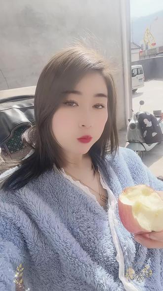 我就问一句,这两天太阳能不能把我晒黑。