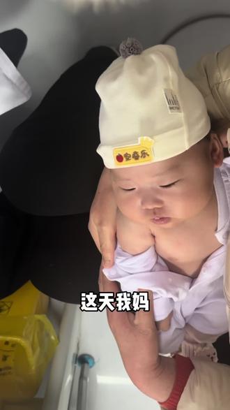 知道你很疼 但是妈妈收藏这个音乐很久了#宝宝打针