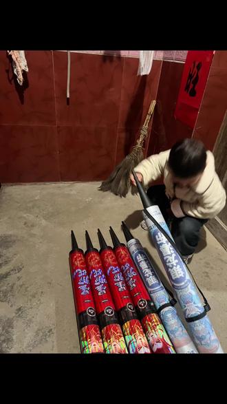 真勇敢,三代人在放加特林❤️❤️❤️