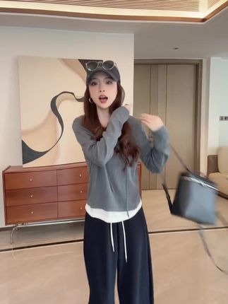 韩系穿搭假两件连帽条纹长袖T恤女秋季设计感内搭打底针织衫上衣#针织衫 #针织衫穿搭 #针织衫女 #假两件针织衫 #假两件t恤