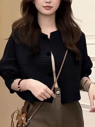 短款针织衫开衫毛衣外套女长袖秋季设计感小个子复古气质百搭上衣#高级感穿搭 #优雅气质